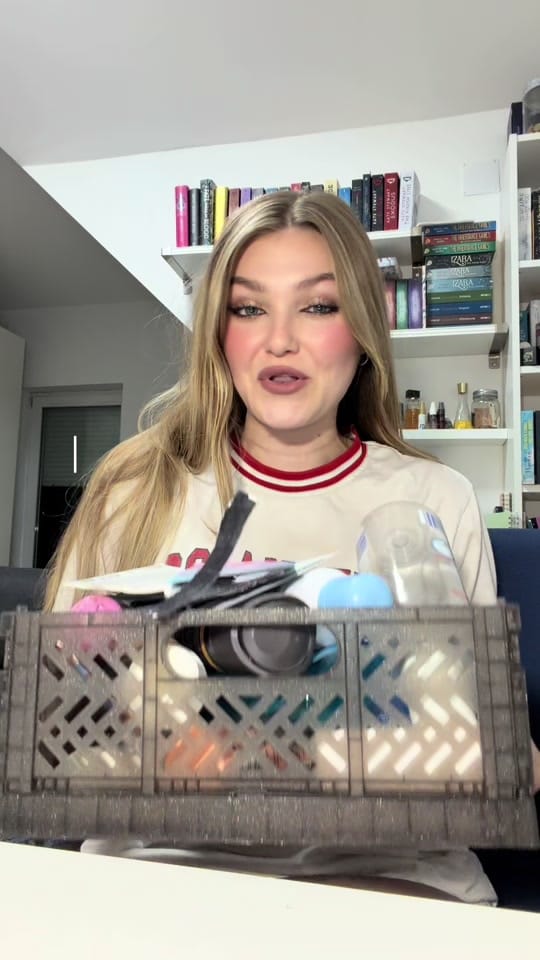 Post 6 by Sarah 🤍 on TikTok (video)