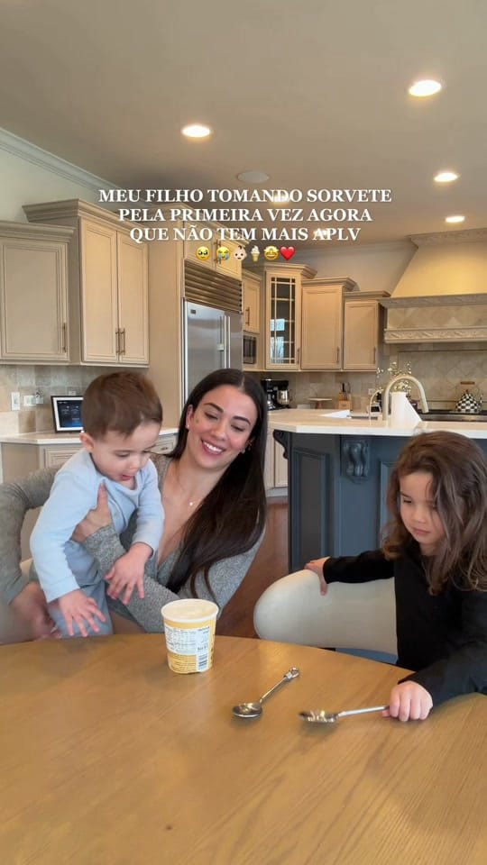Post 2 by Thalita Ferraz on TikTok (video)