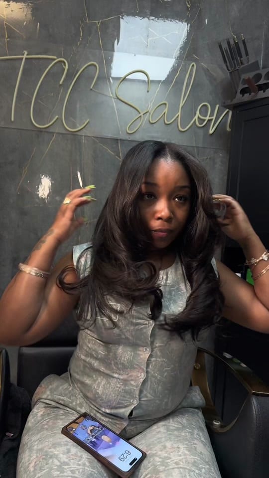 Post 6 by Nia Simone on TikTok (video)
