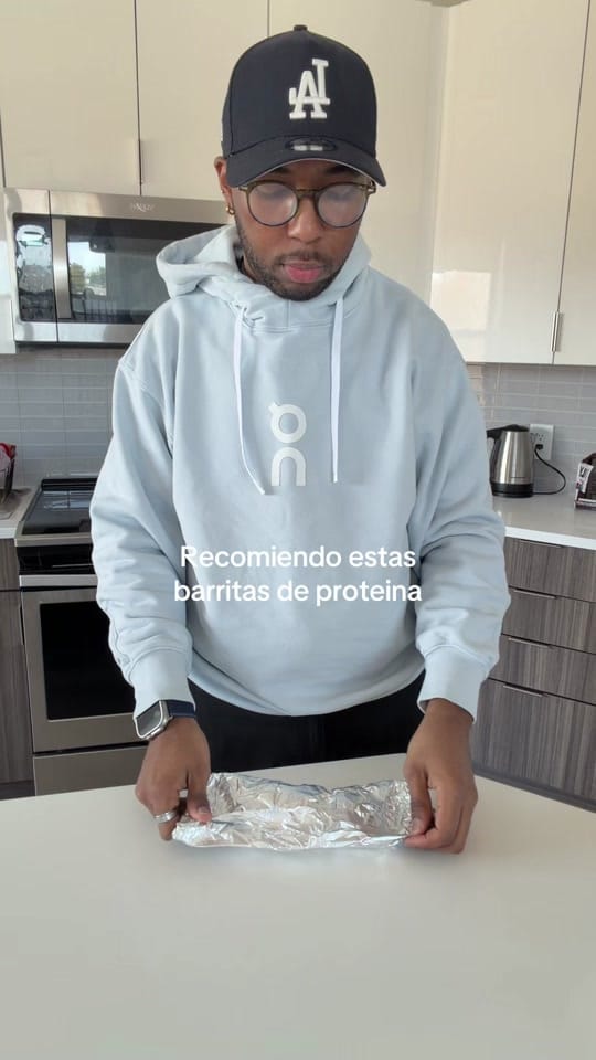 Post 2 by Angel Roberto on TikTok (video)