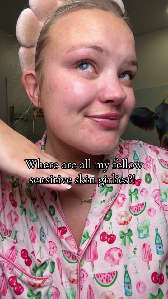 Post 6 by ✨E M I L Y✨ on TikTok (video)