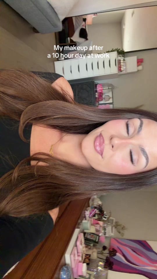 Post 1 by Dedra on TikTok (video)