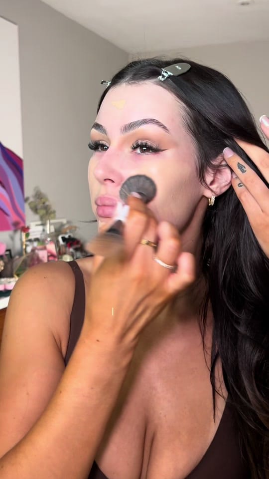 Post 2 by Dedra on TikTok (video)