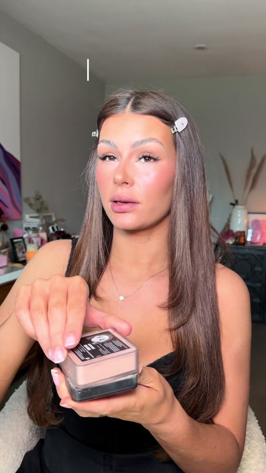 Post 6 by Dedra on TikTok (video)