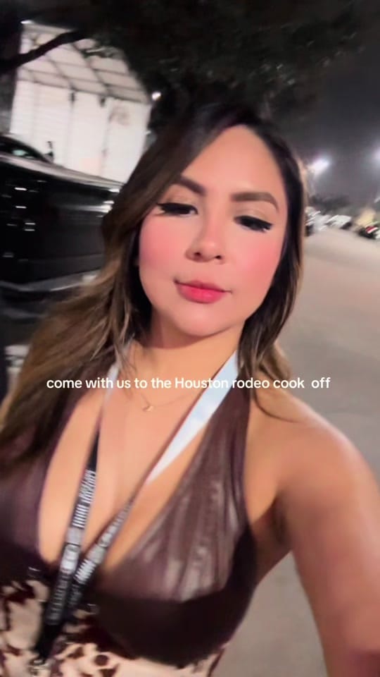 Post 4 by MayraSlzr on TikTok (video)