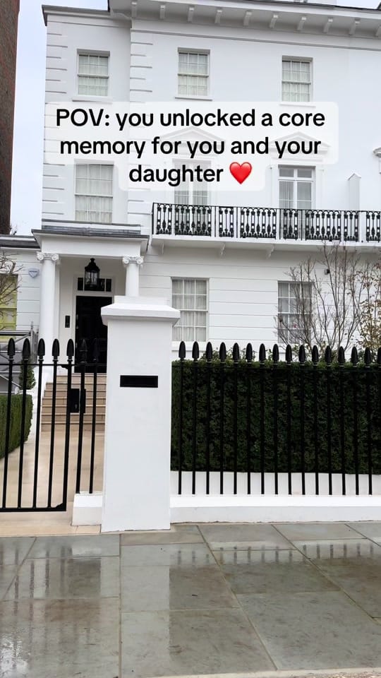 Post 9 by Leyla.and.twins on TikTok (video)