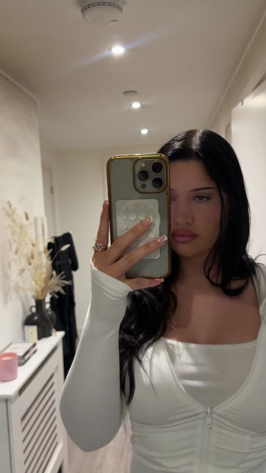 Post 6 by Georgia on TikTok (video)