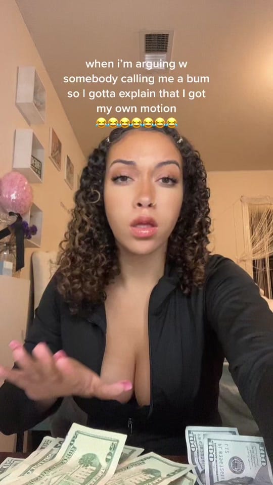 Post 9 by lifeofjulia on TikTok (video)