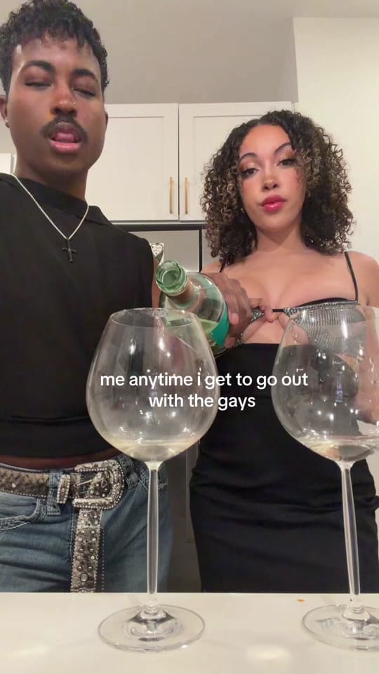 Post 5 by lifeofjulia on TikTok (video)