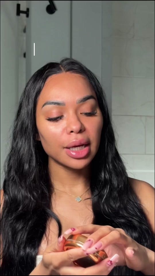 Post 5 by veronicaellisxo on TikTok (video)