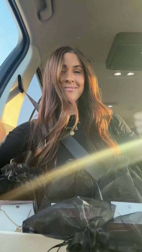 Post 4 by Anna Fack🖤☁️⛵️✨ on TikTok (video)