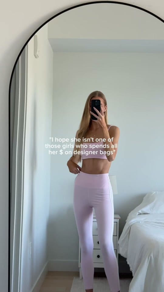 Post 7 by Rachel Andrews on TikTok (video)