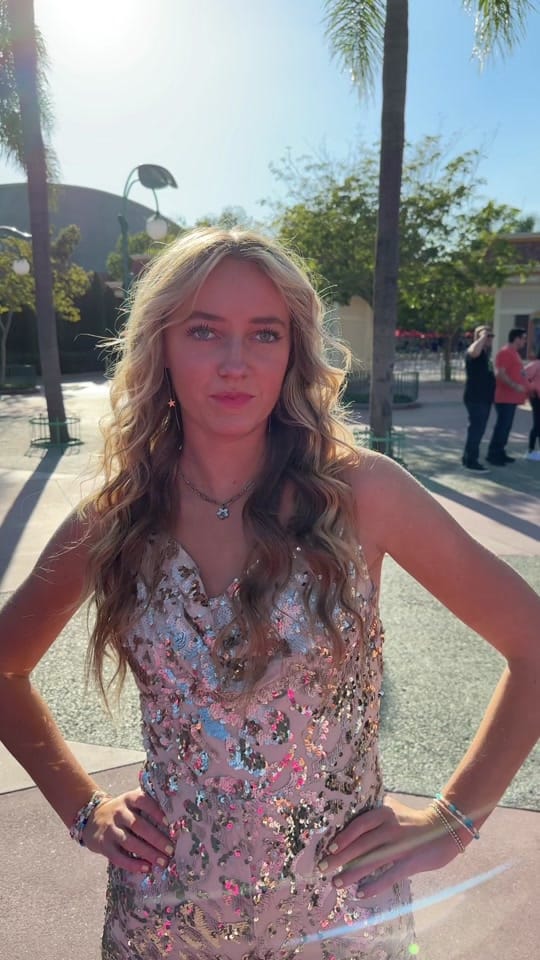 Post 6 by Hannah | Wedding Photo & Video on TikTok (video)