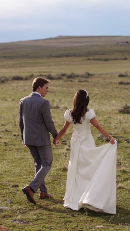 Post 3 by Hannah | Wedding Photo & Video on TikTok (video)