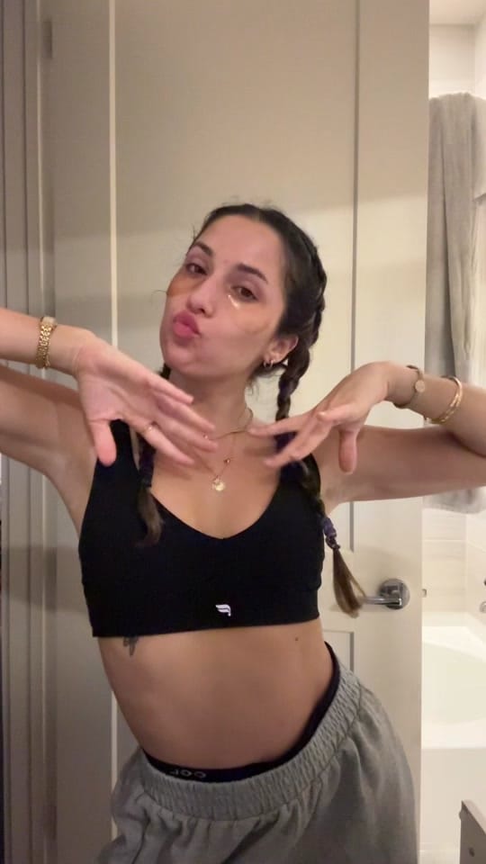 Post 1 by CAYLA VEGA on TikTok (video)