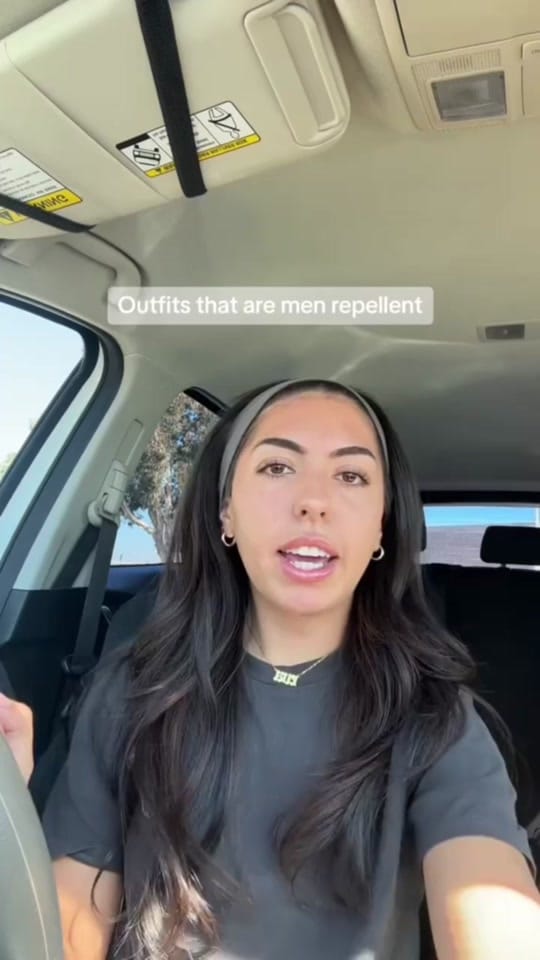 Post 10 by emma on TikTok (video)