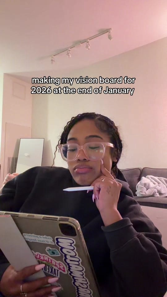 Post 6 by makayla ❀ on TikTok (video)