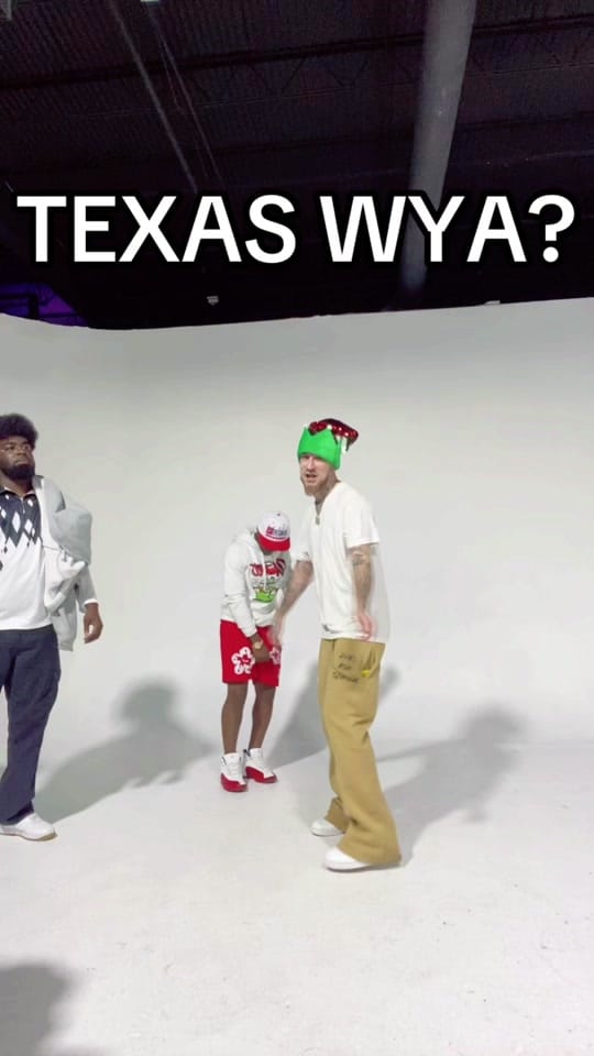 Post 10 by @1whitechocolate2x on TikTok (video)