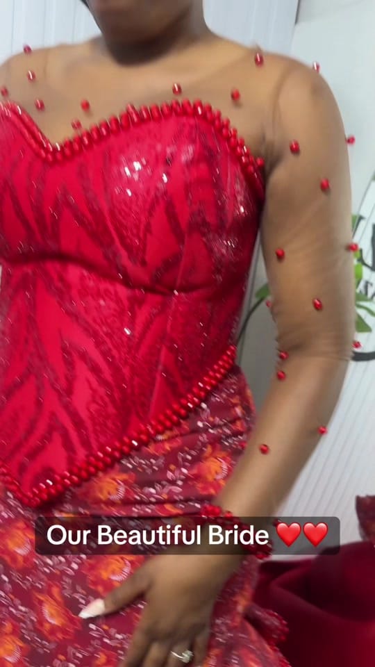 Post 6 by ZUZU on TikTok (video)