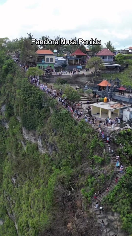 Post 6 by Nusa Penida Tour on TikTok (video)
