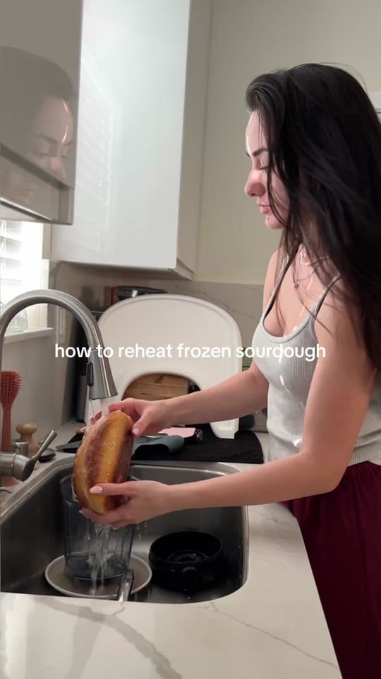 Post 3 by Isabel on TikTok (video)