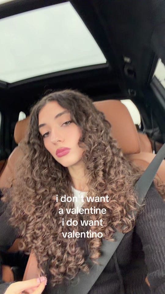 Post 2 by yulia on TikTok (video)