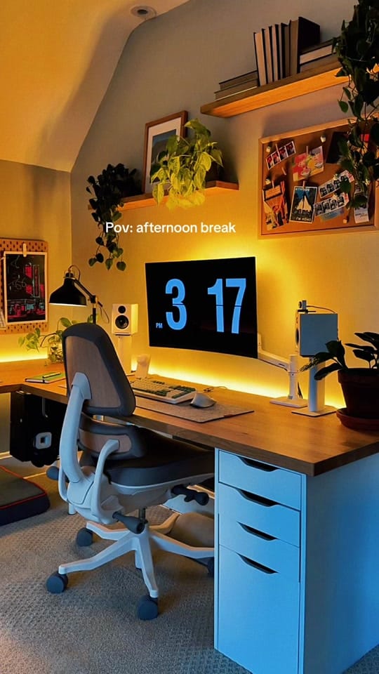 Post 1 by dastardlydusty on TikTok (video)
