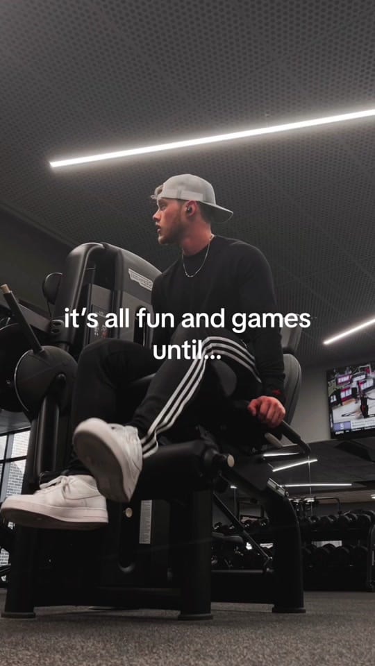 Post 4 by yo_boy_Roy on TikTok (video)