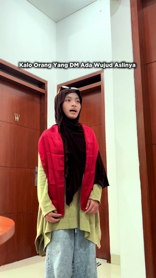 Post 1 by Luxury Laptop on TikTok (video)