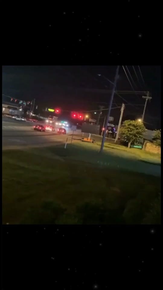Post 7 by Elizabeth Thompson on TikTok (video)