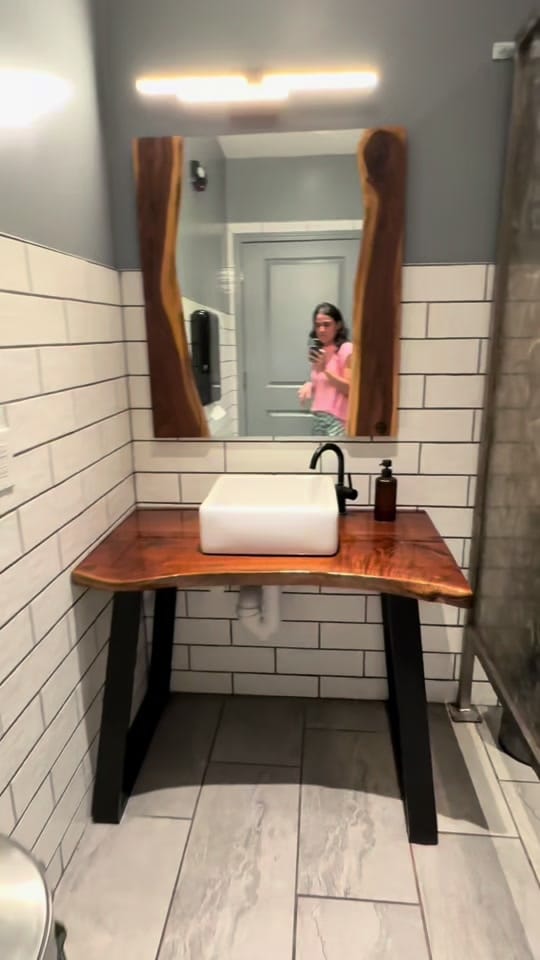Post 6 by Miss. Jessie on TikTok (video)