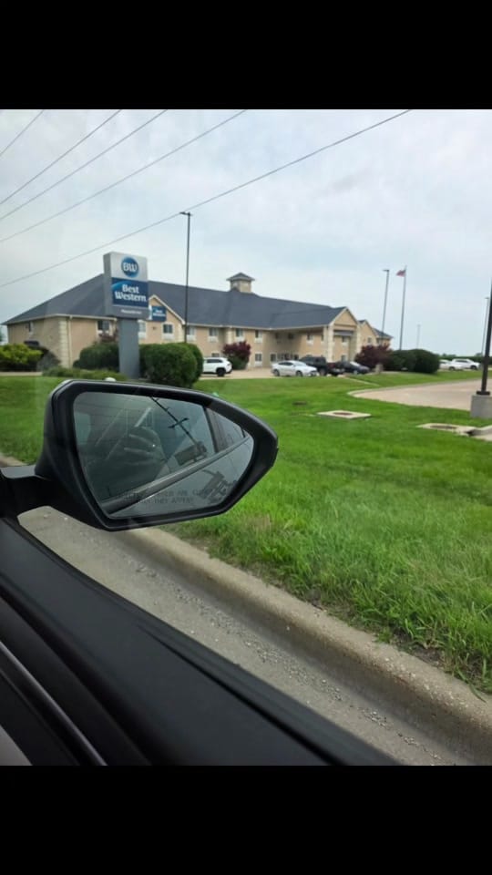 Post 9 by LoloLaflare on TikTok (video)