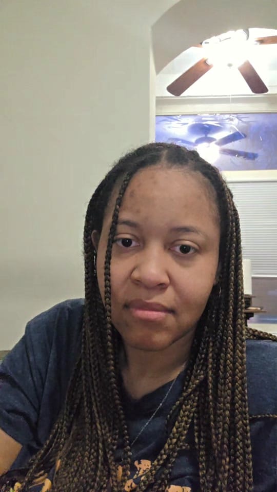 Post 7 by LoloLaflare on TikTok (video)