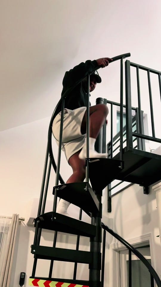Post 5 by Trae on TikTok (video)