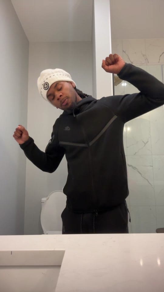 Post 6 by maribd600 on TikTok (video)