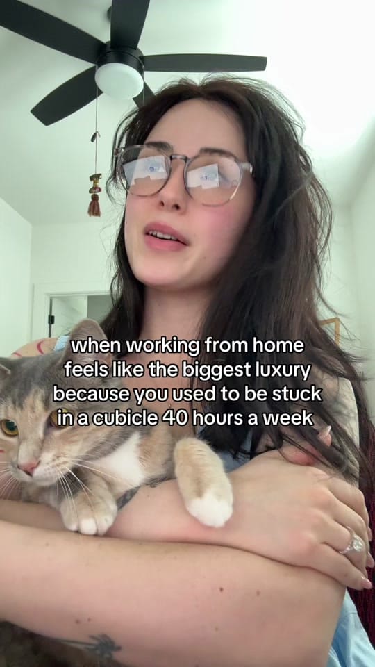 Post 6 by 𝓲𝓼𝓪 on TikTok (video)