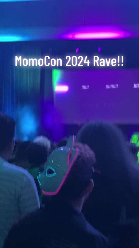 Post 5 by MomoCon Official on TikTok (video)