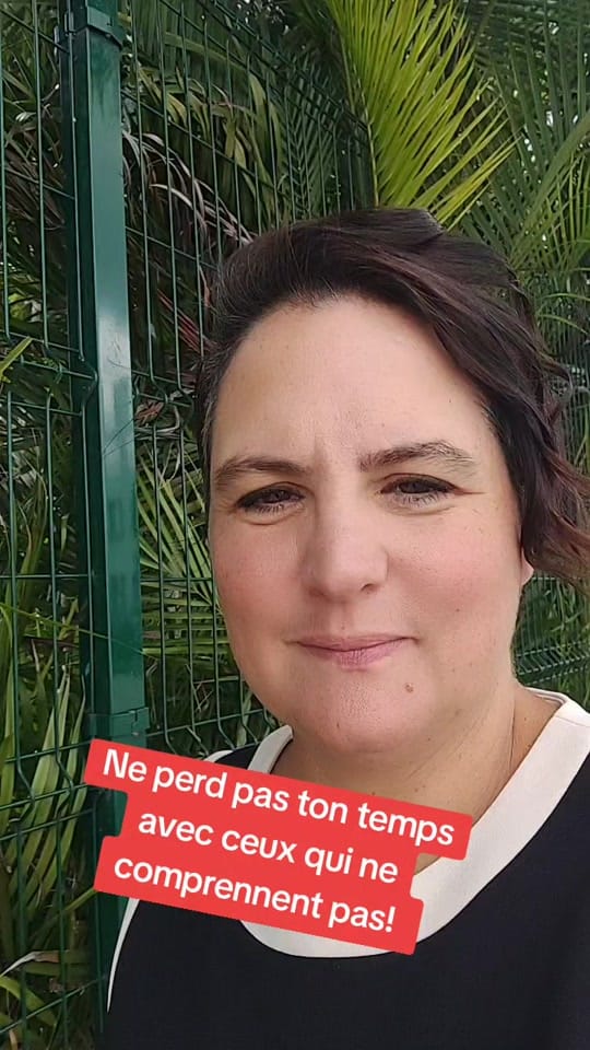 Post 5 by 🇨🇦🇺🇸Karinemombusiness on TikTok (video)