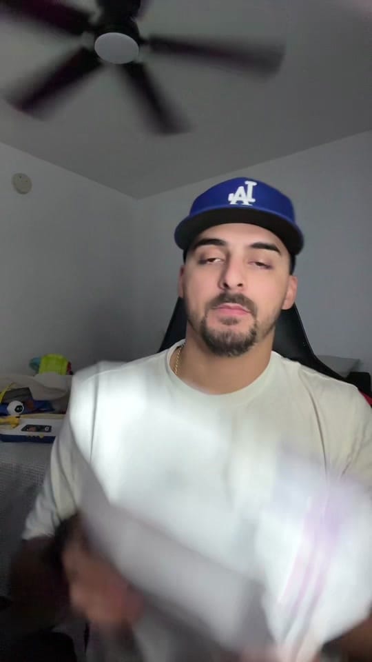 Post 4 by Angel Torres on TikTok (video)