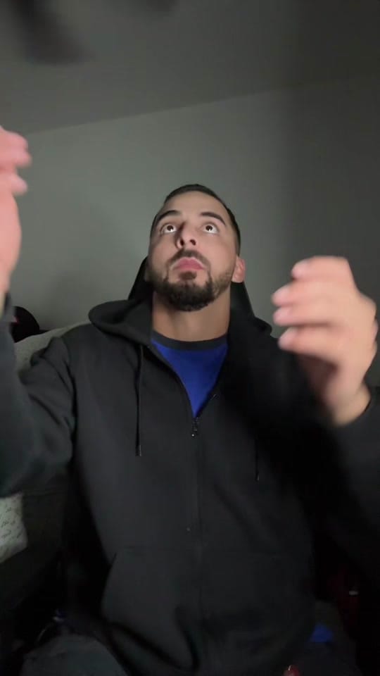 Post 9 by Angel Torres on TikTok (video)