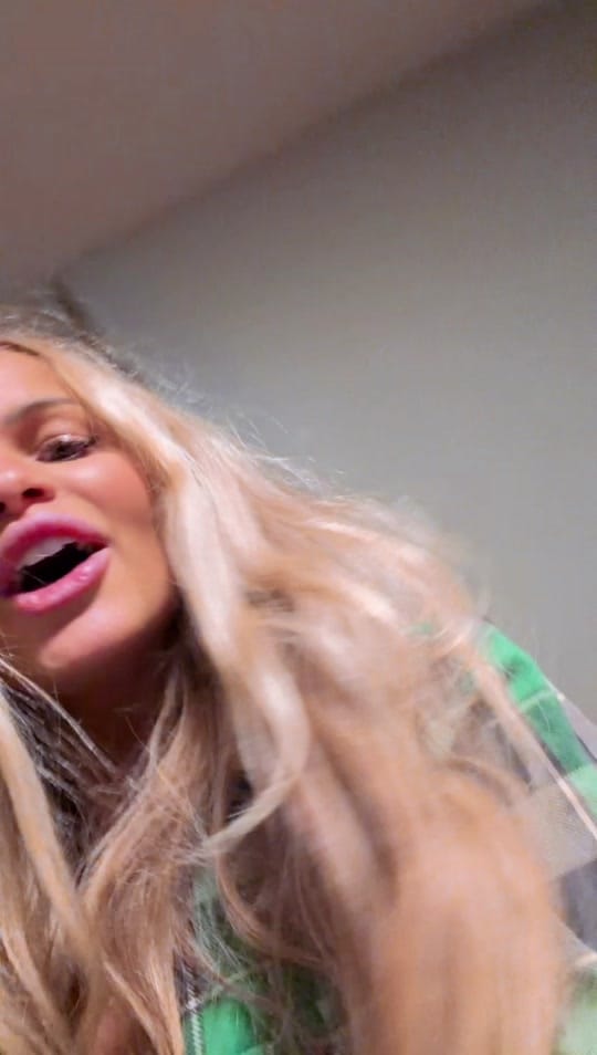Post 8 by Hanna 💛💙 on TikTok (video)