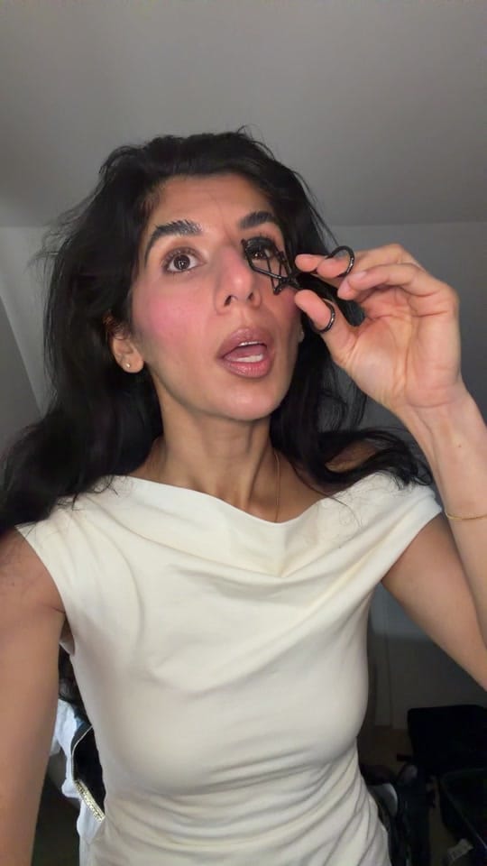Post 5 by Sundas on TikTok (video)