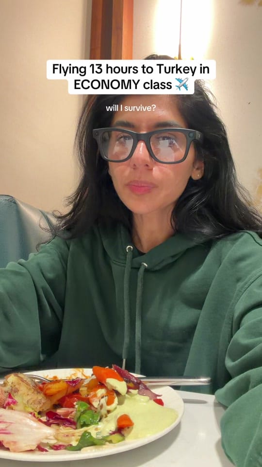 Post 7 by Sundas on TikTok (video)