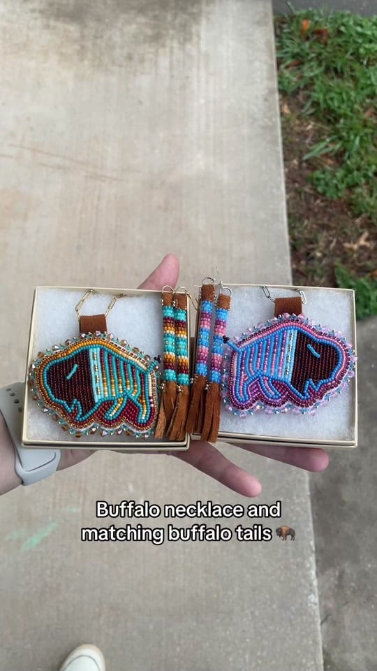 Post 1 by BigBowBeads on TikTok (video)