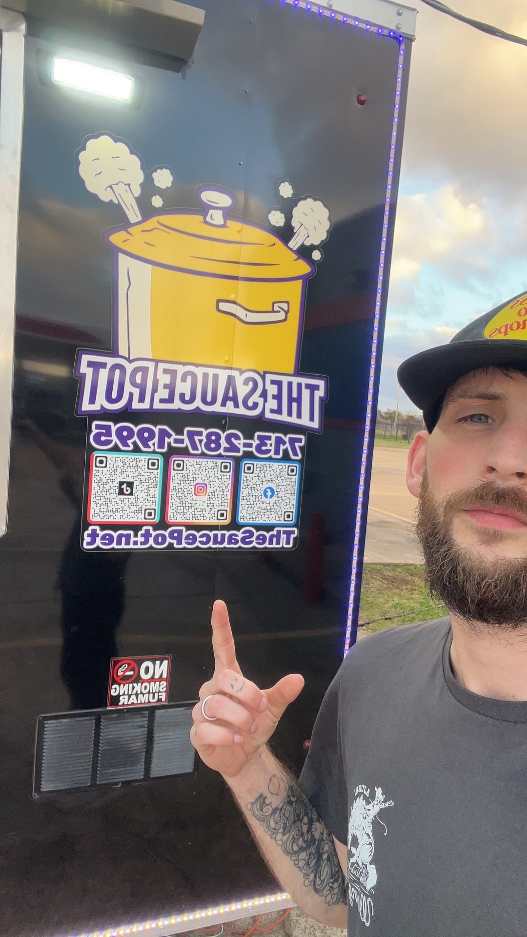 Post 1 by LocallyHatedDilf😥 on TikTok (video)