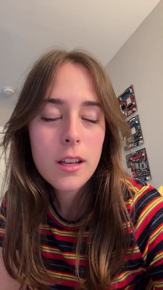 Post 9 by Carina on TikTok (video)