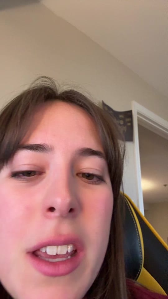 Post 3 by Carina on TikTok (video)