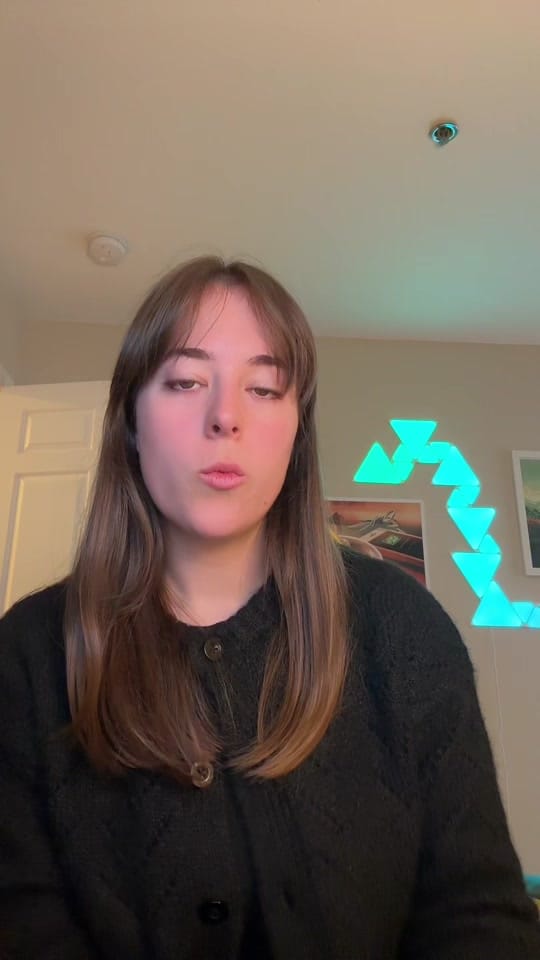 Post 5 by Carina on TikTok (video)