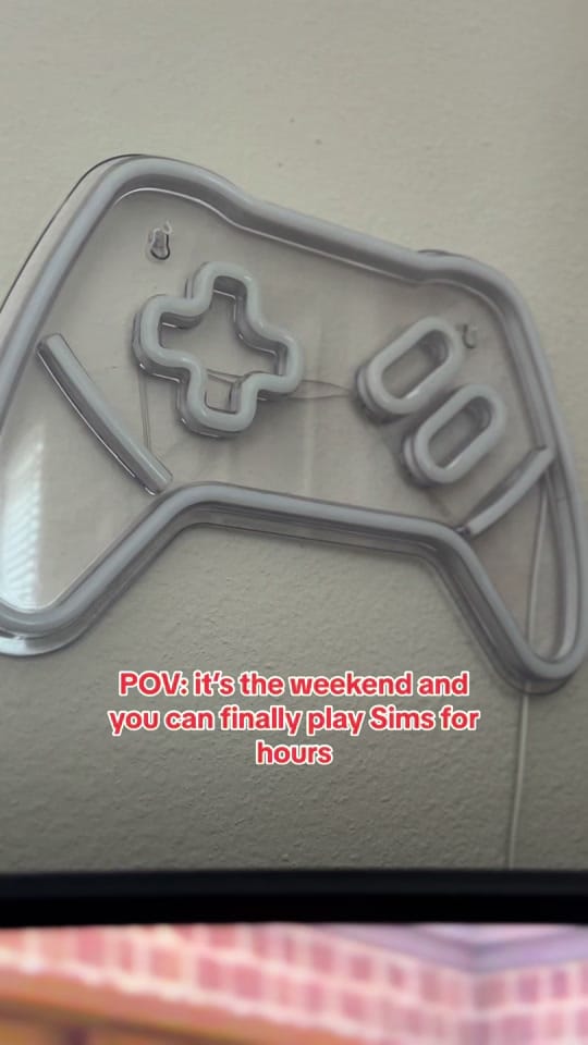 Post 8 by rebecca ✨🎮❇️ on TikTok (video)