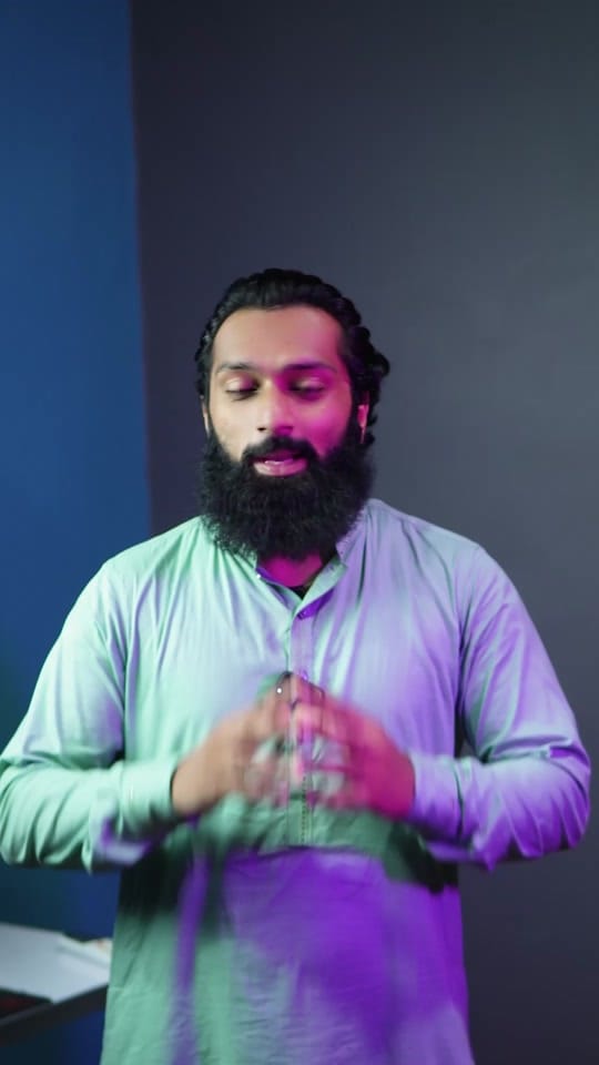 Post 10 by Usama Review on TikTok (video)